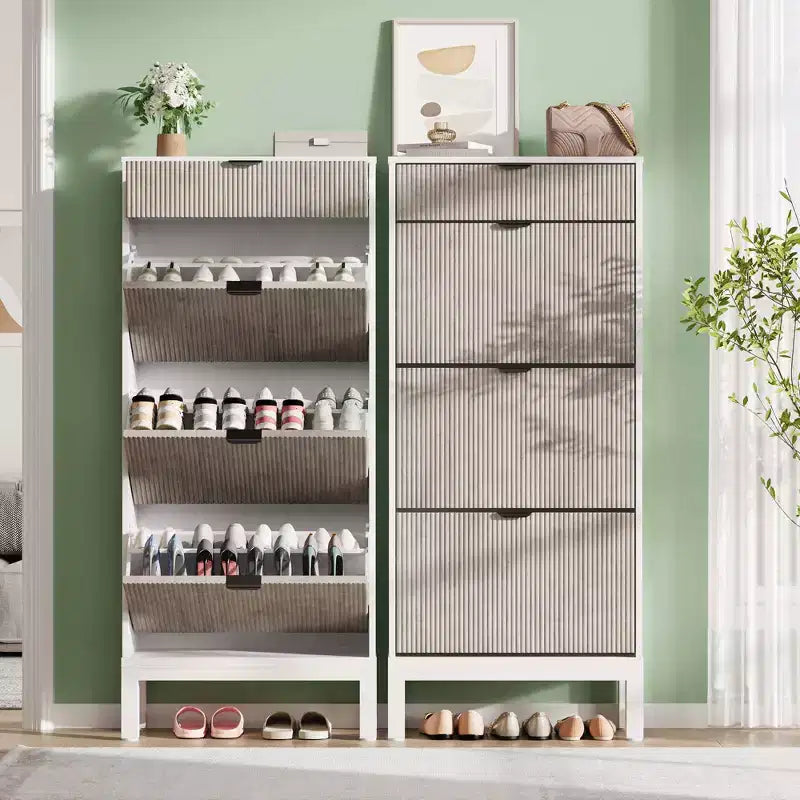 Meuble à chaussures avec 3 tiroirs basculants et 1 tiroir, étagères réglables et pieds en métal, meuble étroit peu encombrant pour l’entrée