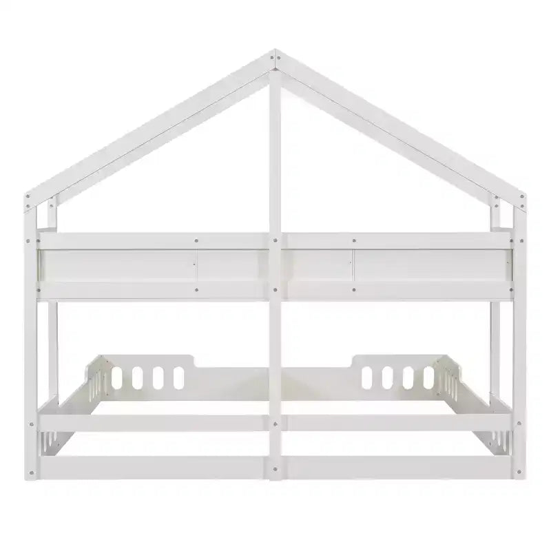 Lit plateforme double en forme de maison, lit au sol avec deux couchages partagés, étagères et barrière de sécurité, blanc crème