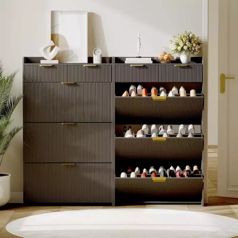 Geriffelter Schuhschrank - schmaler Organizer mit 2 Schubladen, verstellbarem Einlegeboden und Haken, platzsparender Stauraum für Flur und Eingangsbereich, schwarz