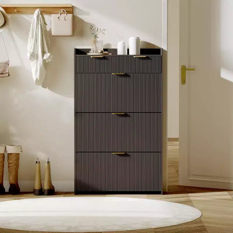 Geriffelter Schuhschrank - schmaler Organizer mit 2 Schubladen, verstellbarem Einlegeboden und Haken, platzsparender Stauraum für Flur und Eingangsbereich, schwarz