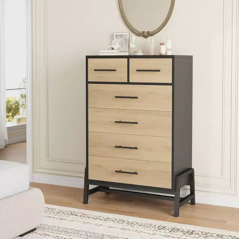 Commode à 5 tiroirs pour chambre, chiffonnier en bois avec pieds en métal, meuble autoportant pour ranger les vêtements, commode étroite pouvant servir de table de chevet