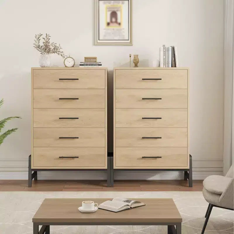 Commode à 5 tiroirs pour chambre, chiffonnier en bois avec pieds en métal, meuble autoportant pour ranger les vêtements, commode étroite pouvant servir de table de chevet